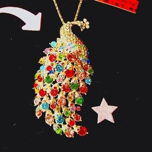 📿💄 NWT LARGE Peacock from BETSEY JOHNSON